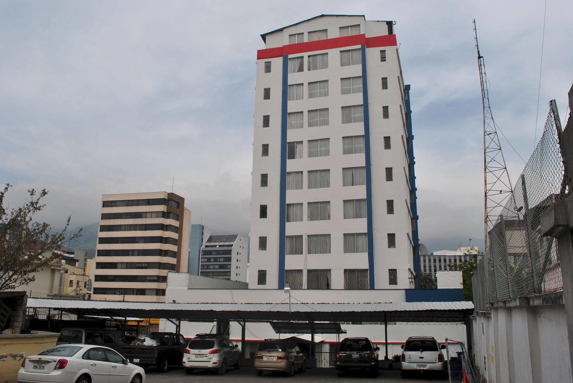 Hotel 6 De Diciembre Quito Exterior foto